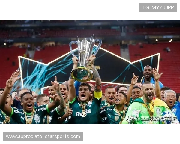 欧冠最新战报：豪门激战精彩瞬间引球迷热议